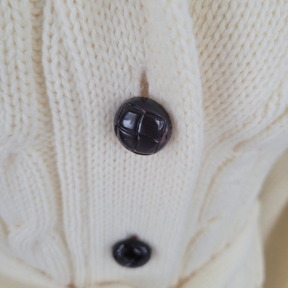 Snowflakes Vintage Japanese Sweater - Picture 4 of 8